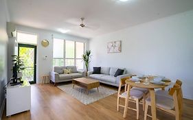 Nightcliff Retreat: Stylish 2Br Apt Near Foreshore